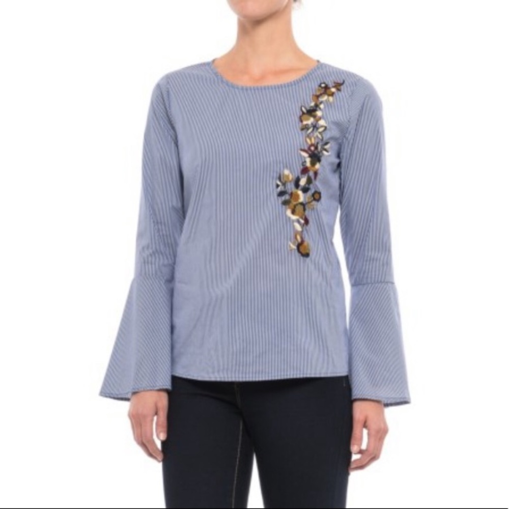 NWT Alexander Jordan Striped Bell Sleeve Blouse